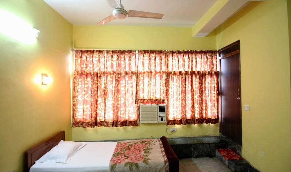 Kim Lawn Guest House Calcutta  Esterno foto
