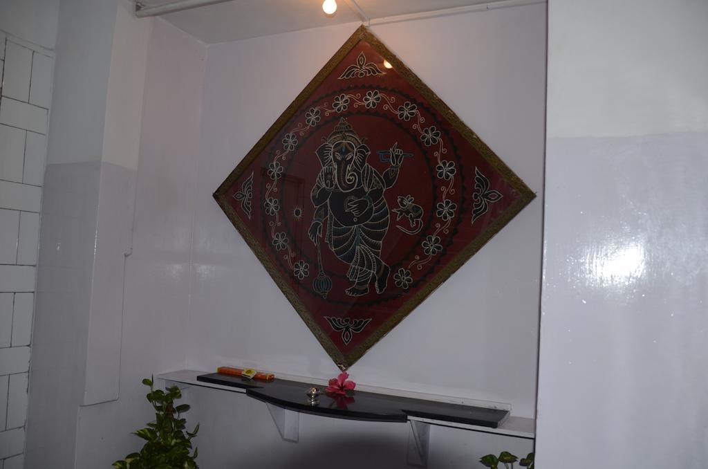 Kim Lawn Guest House Calcutta  Esterno foto