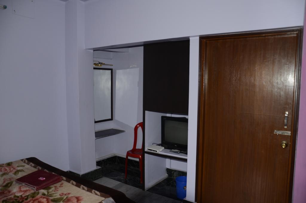 Kim Lawn Guest House Calcutta  Esterno foto